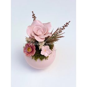 Rózsaszín rózsás dekor