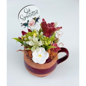 Csíkos bögrés dekoráció